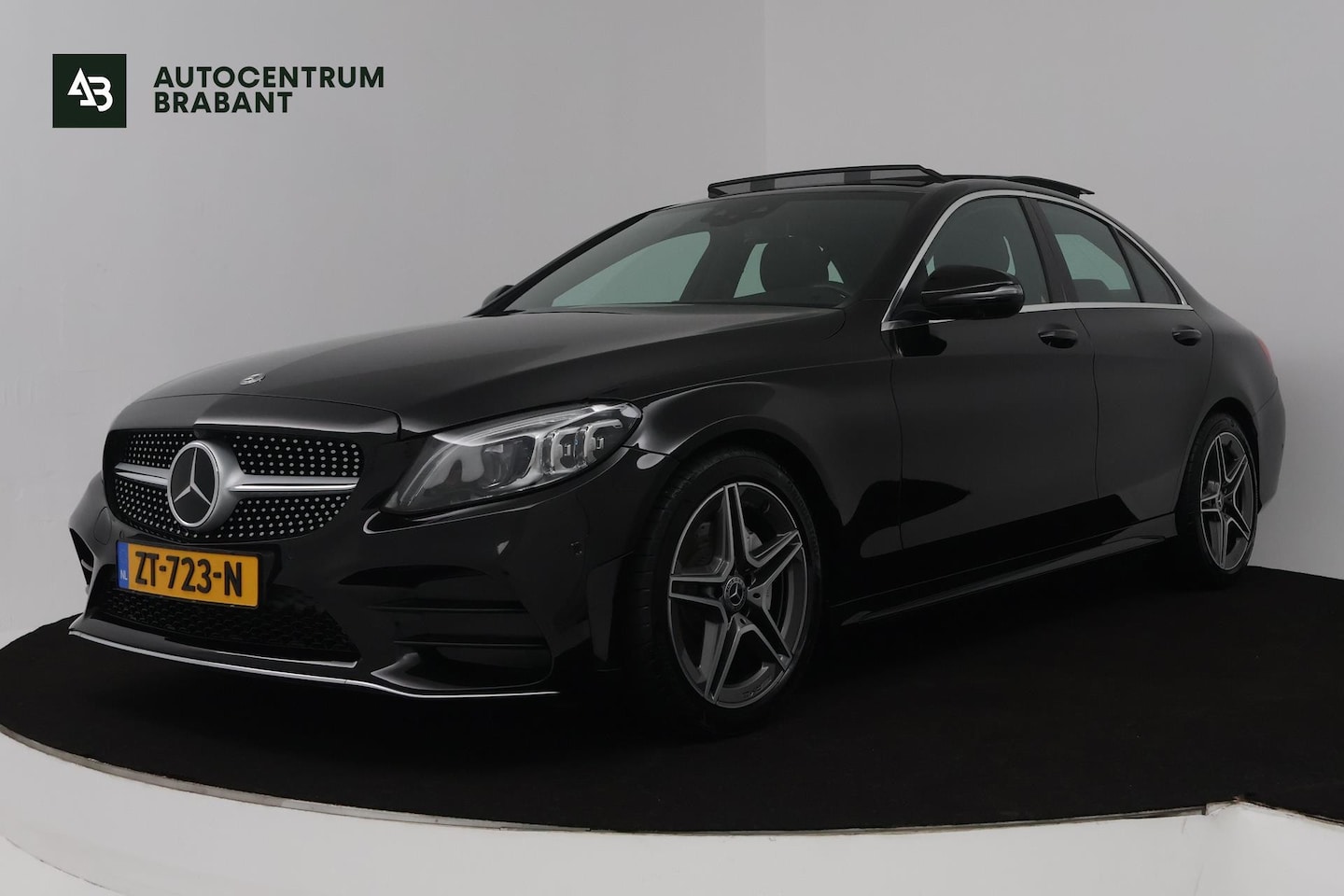 Mercedes-Benz C-klasse - 180 Business Solution AMG (PANORAMADAK, SFEERVERLICHTING, STOELVERWARMING, ACHTERUITRIJCAM - AutoWereld.nl