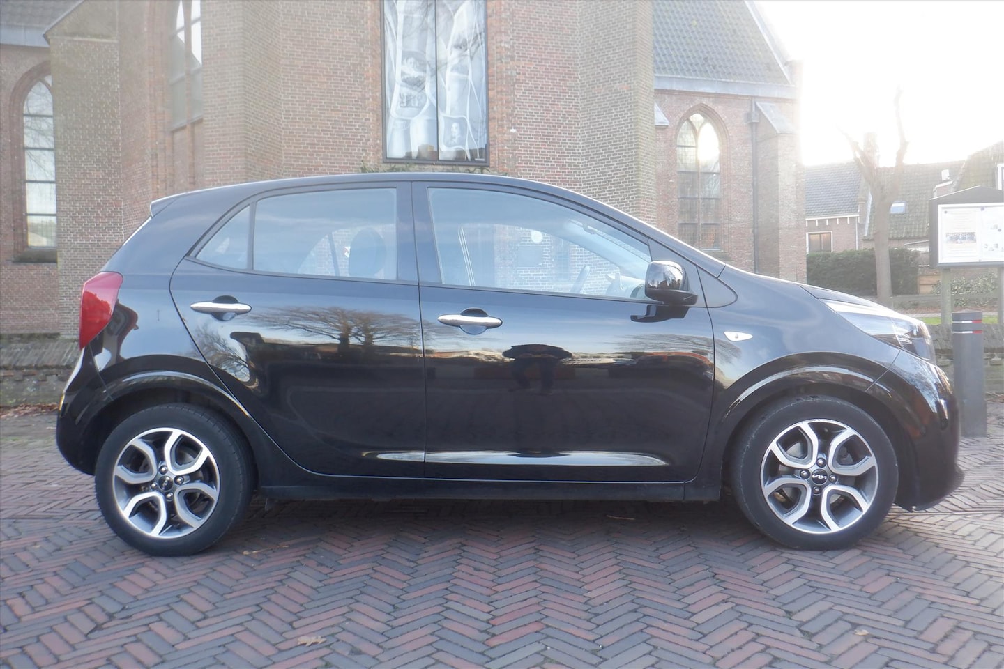 Kia Picanto - 1.0 DPi AMT 67pk 5-zits GT-Line - AutoWereld.nl