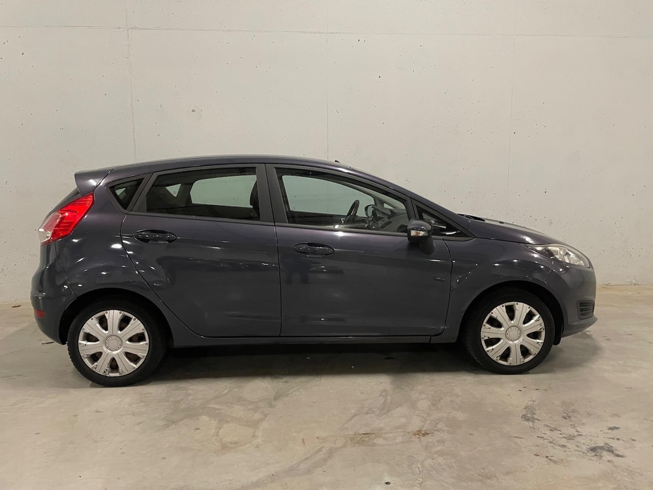 Ford Fiesta - 1.0 Titanium 5drs. Navi Cruise C. Airco APK - AutoWereld.nl