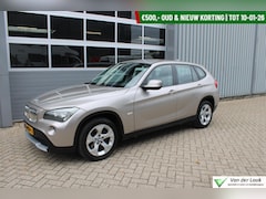 BMW X1 - sDrive18i Executive | Ketting revisie gehad | NL Auto Boekjes | Trekhaak | Navigatie