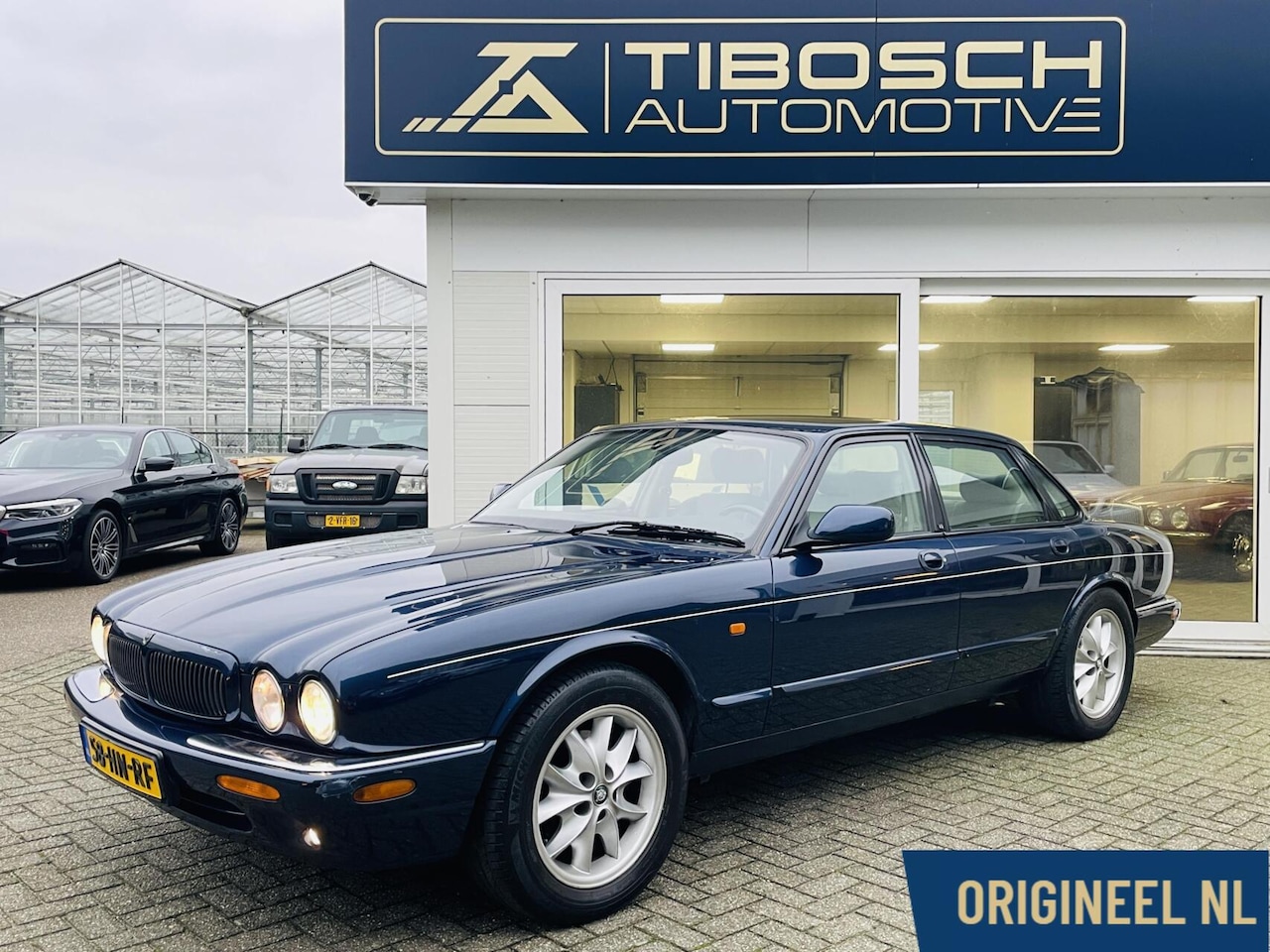 Jaguar XJ - 3.2 V8 Executive 17" Celtic Trekhaak 1900 KG! - AutoWereld.nl