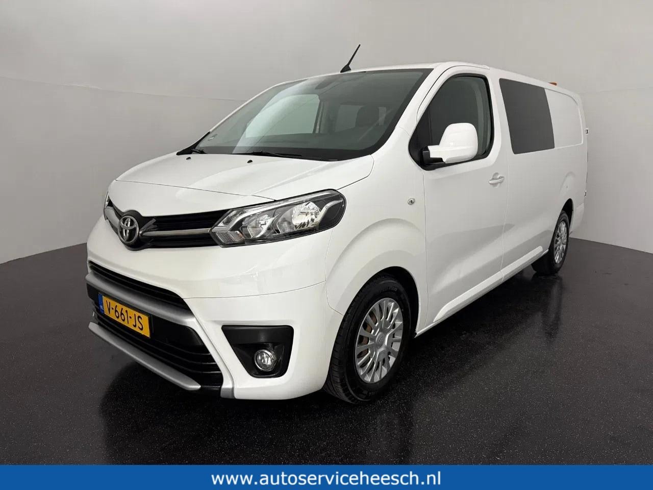 Toyota ProAce - 2.0 D-4D l DUBBELE CABINE l NAVI l AIRCO l TREKHAAK - AutoWereld.nl