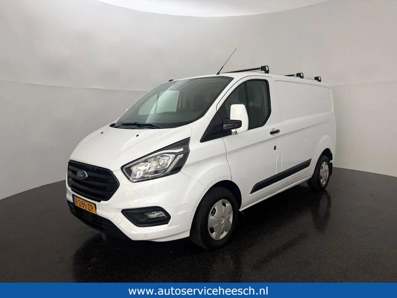Ford Transit Custom - L1H1 l AIRCO l NAVI l KASTENINBOUW l CAMERA - AutoWereld.nl