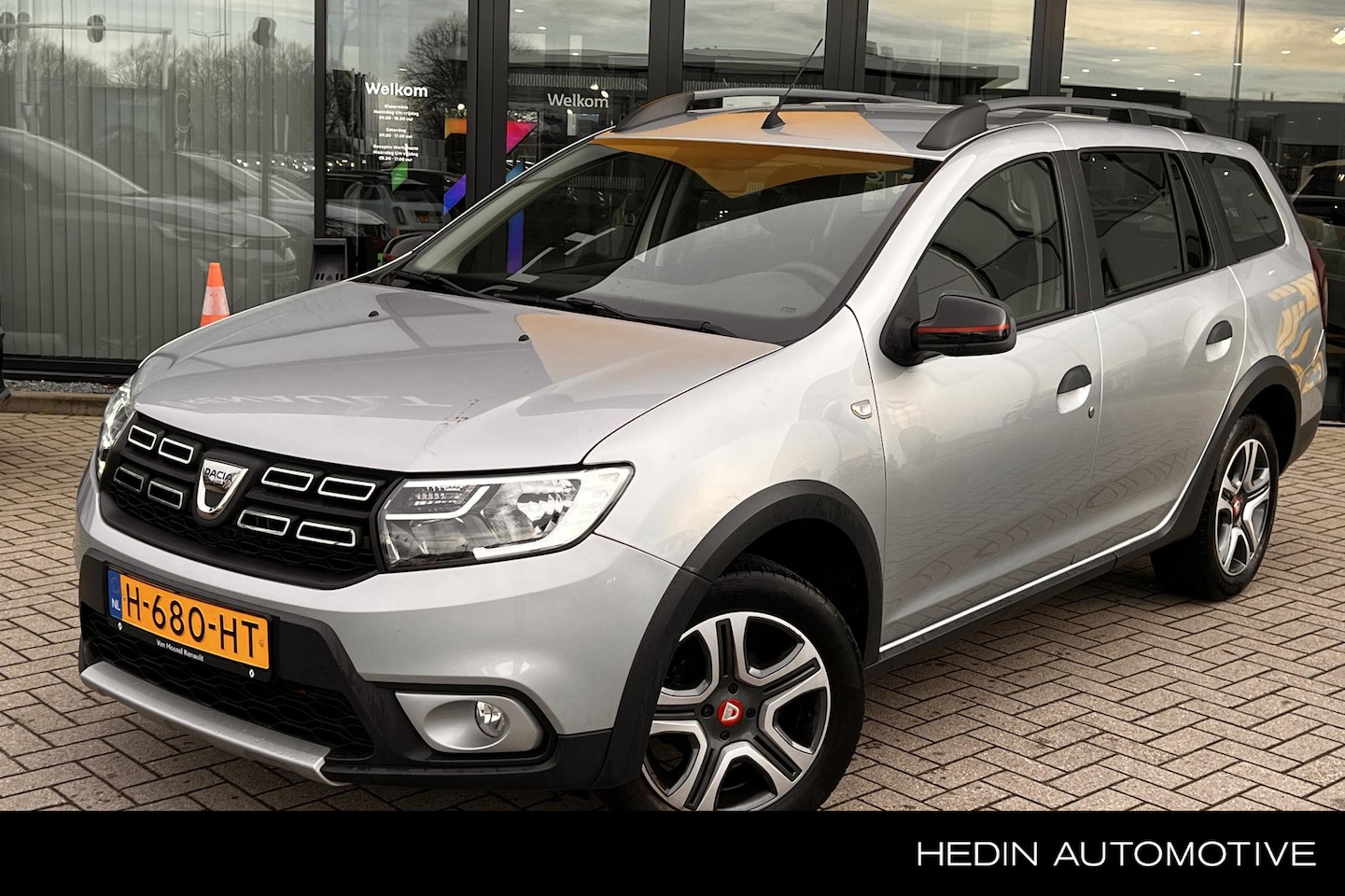 Dacia Logan MCV - 0.9 TCe Tech Road 0.9 TCe Tech Road - AutoWereld.nl
