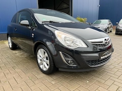 Opel Corsa - 1.4-16V Cosmo / LEDER / STOEL-STUUR VERWARMING / AIRCO / CRUISE / LM VELGEN