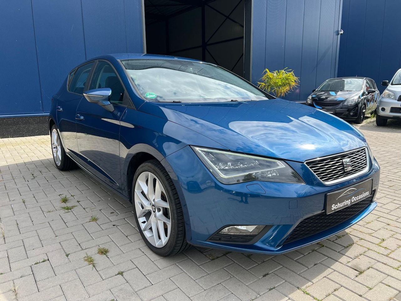 SEAT Leon - 1.2 TSI Style Business / PDC / CRUISTE CONTROL / CLIMETE CONTROL / STOELVERWARMING - AutoWereld.nl