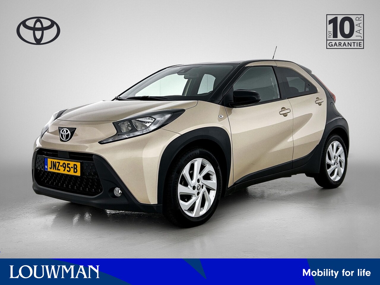 Toyota Aygo X - 1.0 VVT-i MT Pulse | Apple Carplay & Android Auto | Parkeercamera | - AutoWereld.nl