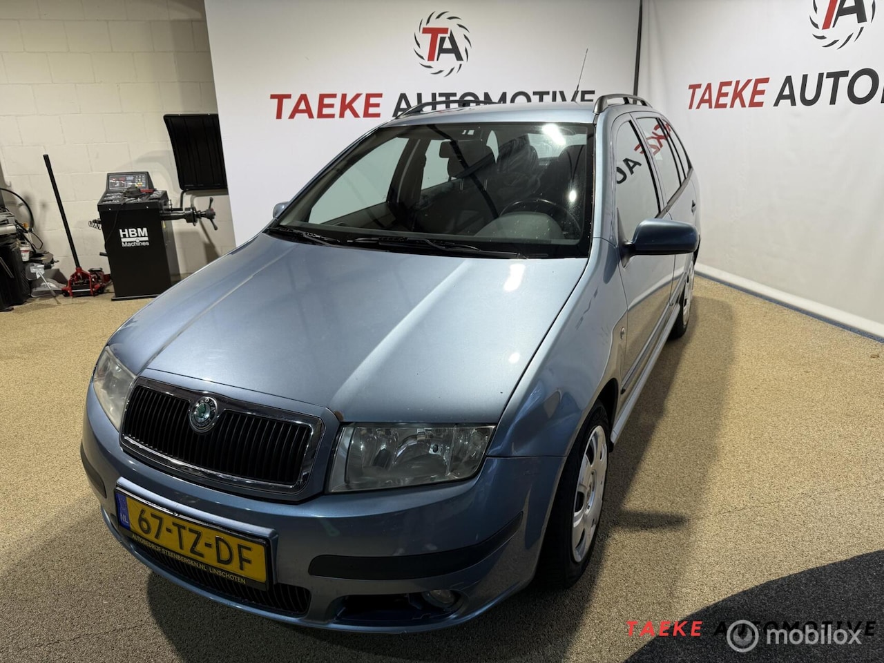 Skoda Fabia Combi - 1.4-16V Ambiente Airco/Cruise - AutoWereld.nl