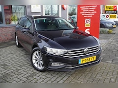 Volkswagen Passat Variant - 1.5 TSI Comfort Business; Massage; Apple carplay; Camera; ACC; Dealeronderhouden