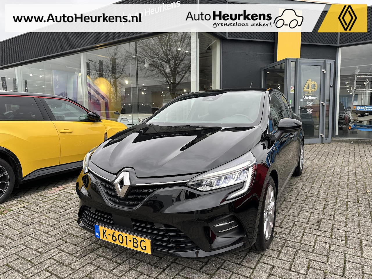 Renault Clio - TCe 100 Intens l Origineel NL l 1e-eigenaar l Volledige onderhoudshistorie - AutoWereld.nl