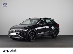 Volkswagen T-Roc - 1.5 TSI Life 150 pk Automaat (DSG) | Navigatie | Trekhaak (afneembaar) | Parkeersensoren (
