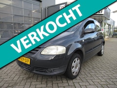 Volkswagen Fox - 1.2 Trendline / Elek. ramen / APK tot 28-10-2026