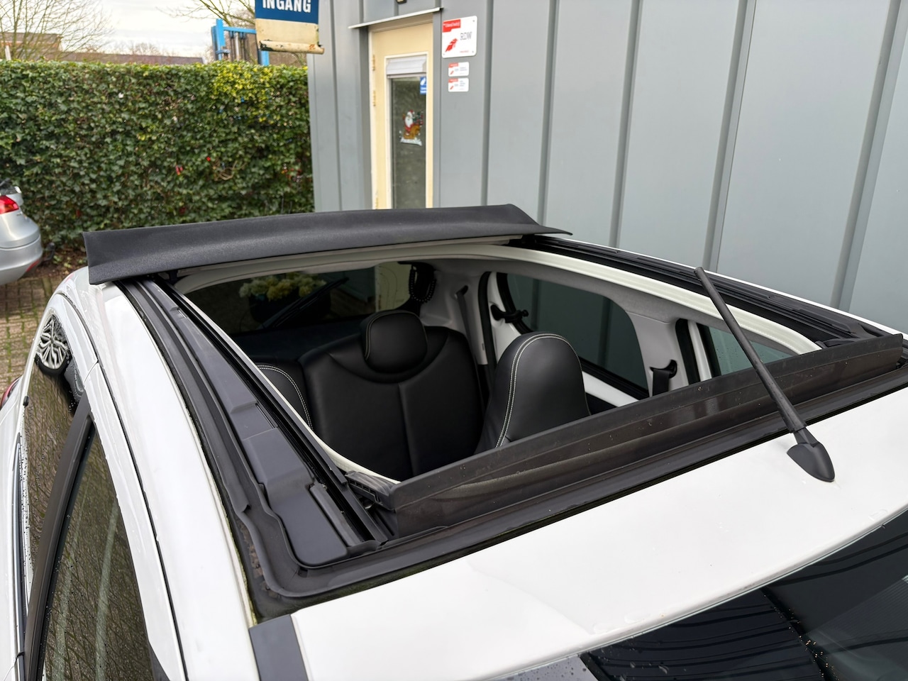 Citroën C1 - 1.2 PureTech Airscape Shine NAP//AIRCO//CRUISE//CARPLAY//OPENDAK