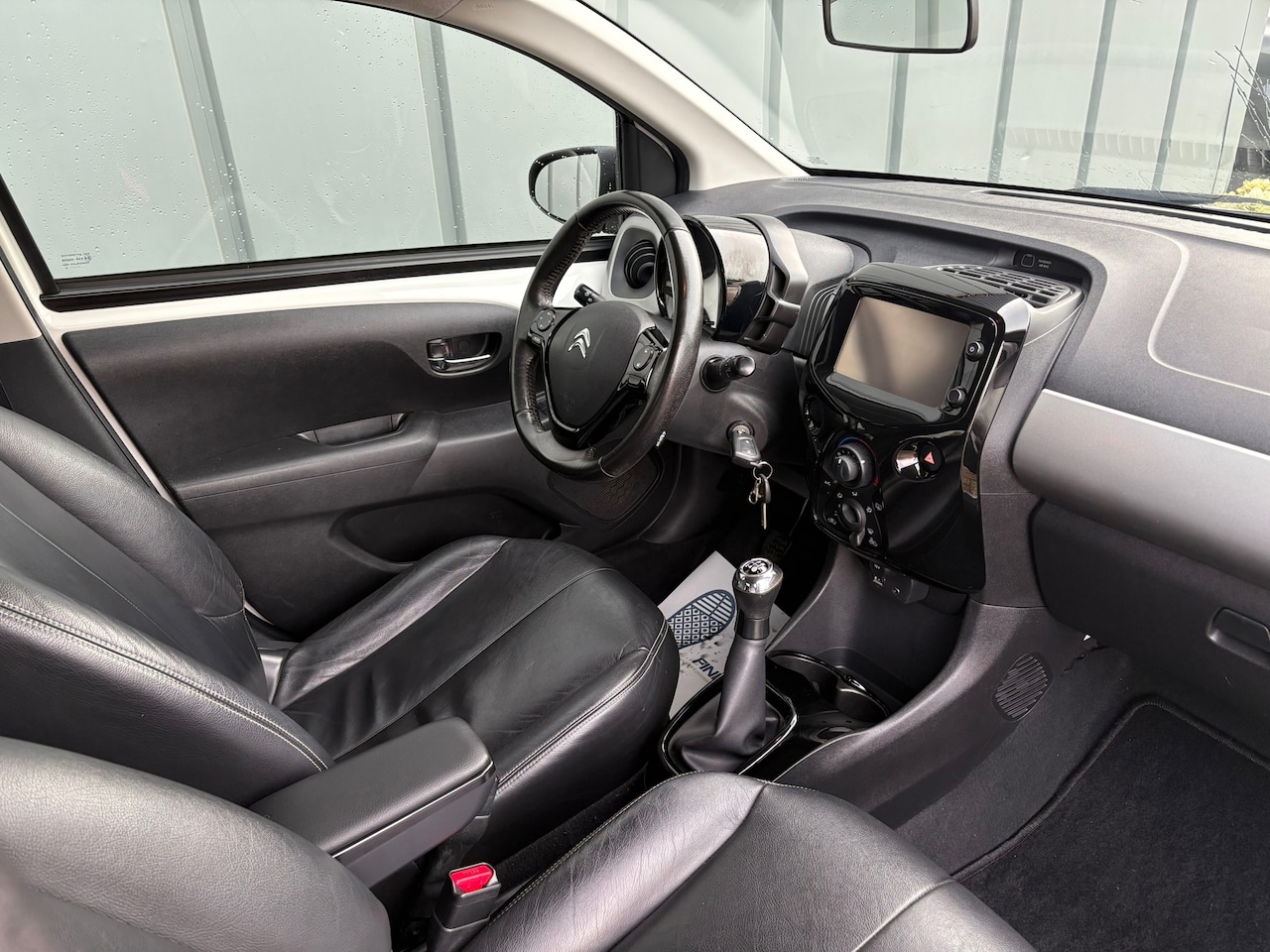 Citroën C1 - 1.2 PureTech Airscape Shine NAP//AIRCO//CRUISE//CARPLAY//OPENDAK