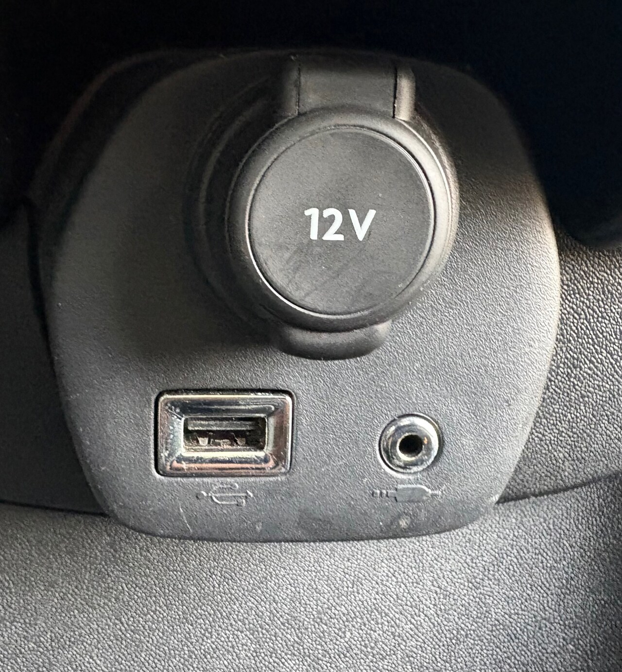 Citroën C1 - 1.2 PureTech Airscape Shine NAP//AIRCO//CRUISE//CARPLAY//OPENDAK