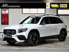 Mercedes-Benz GLB - 200 Business Solution AMG | Rijassistentie | Panoramadak | 20 inch AMG Multispaaks | NL au