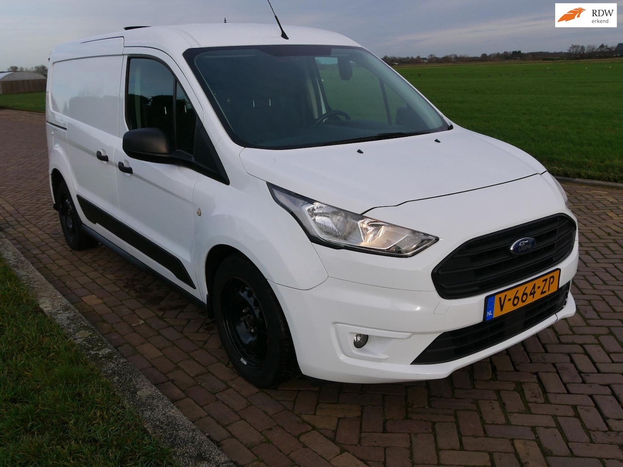 Ford Transit Connect - 1.5 EcoBlue L2 Trend HP AC ** 6999 EX BTW ** - AutoWereld.nl
