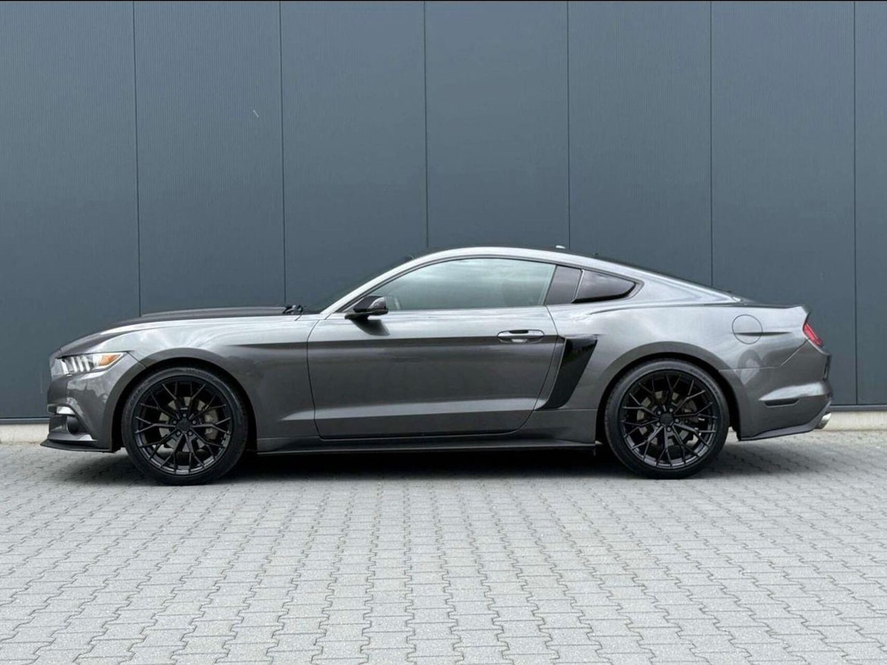 Ford Mustang Fastback - 2.3 EcoBoost MUSTANG Fastback GT-ROUSH UITVOERING 2.3 EcoBoost Stage 2