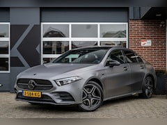 Mercedes-Benz A-klasse - 250 e Business Solution AMG Limited | Panorama | Ambiance | ACC | Matte Magno | Keyless-en