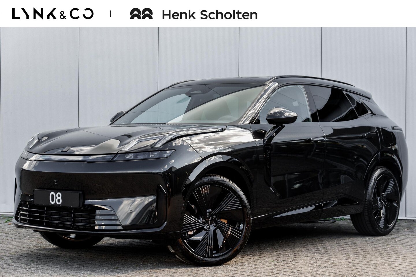 Lynk & Co 08 - 345PK More Black Edition | 200km Hybride | Stoelmassage, Verwarming en Ventilatie | Panora - AutoWereld.nl