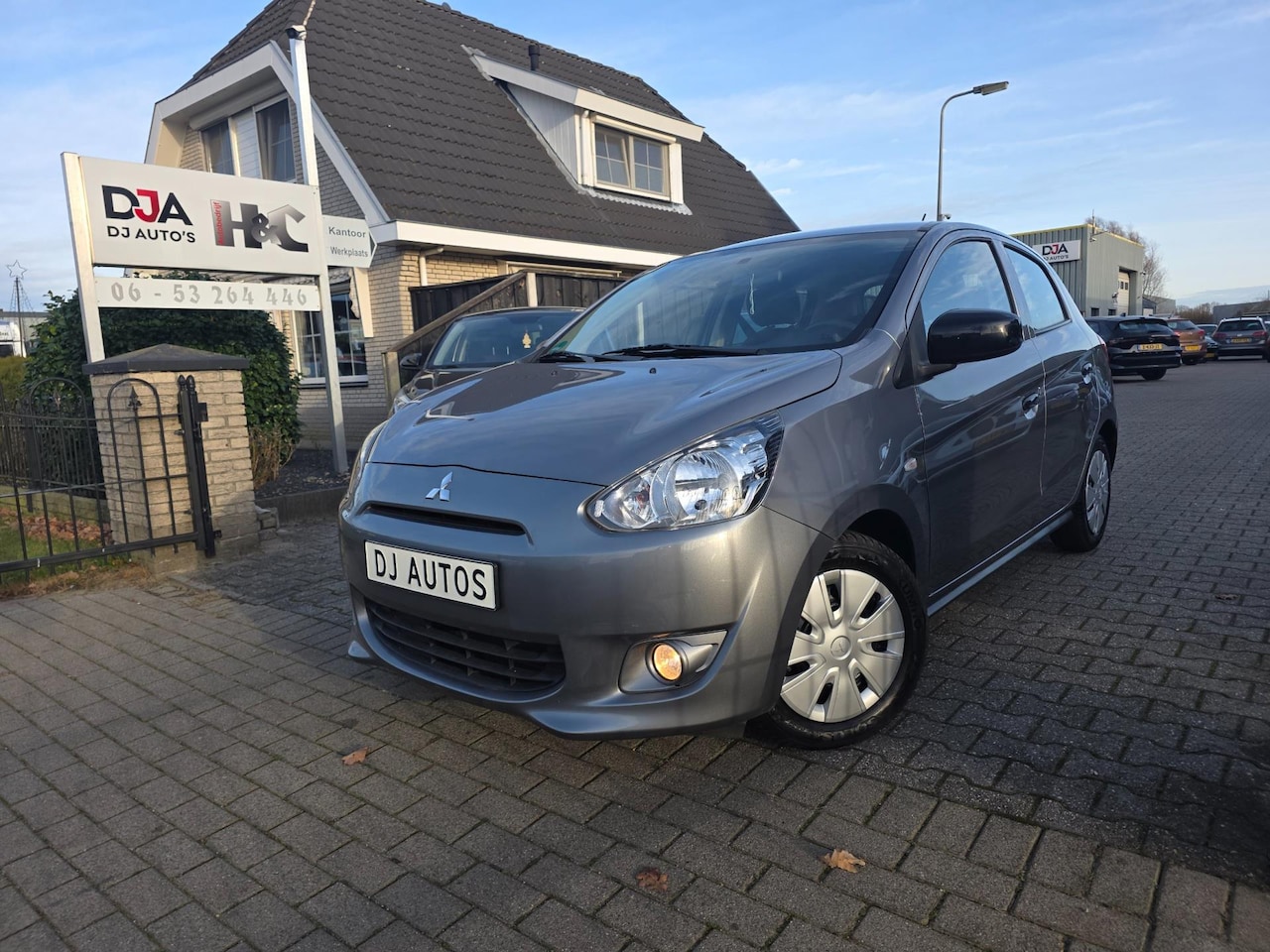 Mitsubishi Space Star - 1.0 Entry 1.0 Entry - AutoWereld.nl