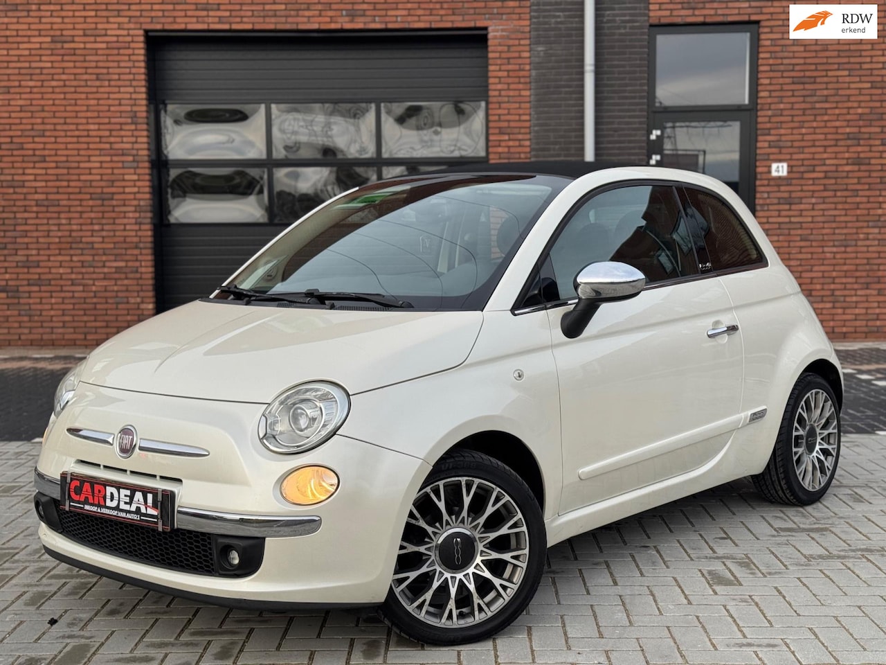 Fiat 500 C - 1.2 Rock Cabrio 2010 AUTOMAAT|NAVI|LMV|LEER|NAP - AutoWereld.nl