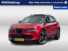Alfa Romeo Junior - Elettrica Speciale 54 kWh 156PK Schuif / Kanteldak | Keyless | Techno Pakket | Apple Carpl