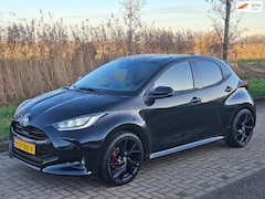 Toyota Yaris - 1.5 Hybrid 115 Dynamic GR --Full Options