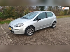 Fiat Punto Evo - 0.9 TwinAir Clima / Nieuwe apk