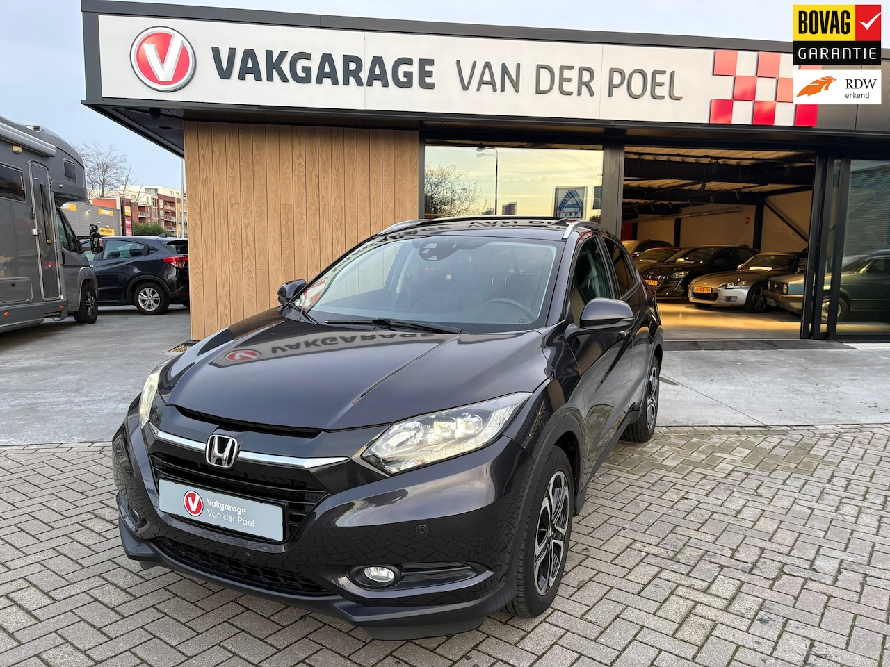 Honda HR-V - 1.5 i-VTEC Executive 1.5 i-VTEC Executive - AutoWereld.nl