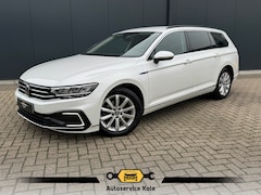 Volkswagen Passat Variant - 1.4 TSI PHEV GTE * Trekhaak * Camera * Stuurverwarming * Massage
