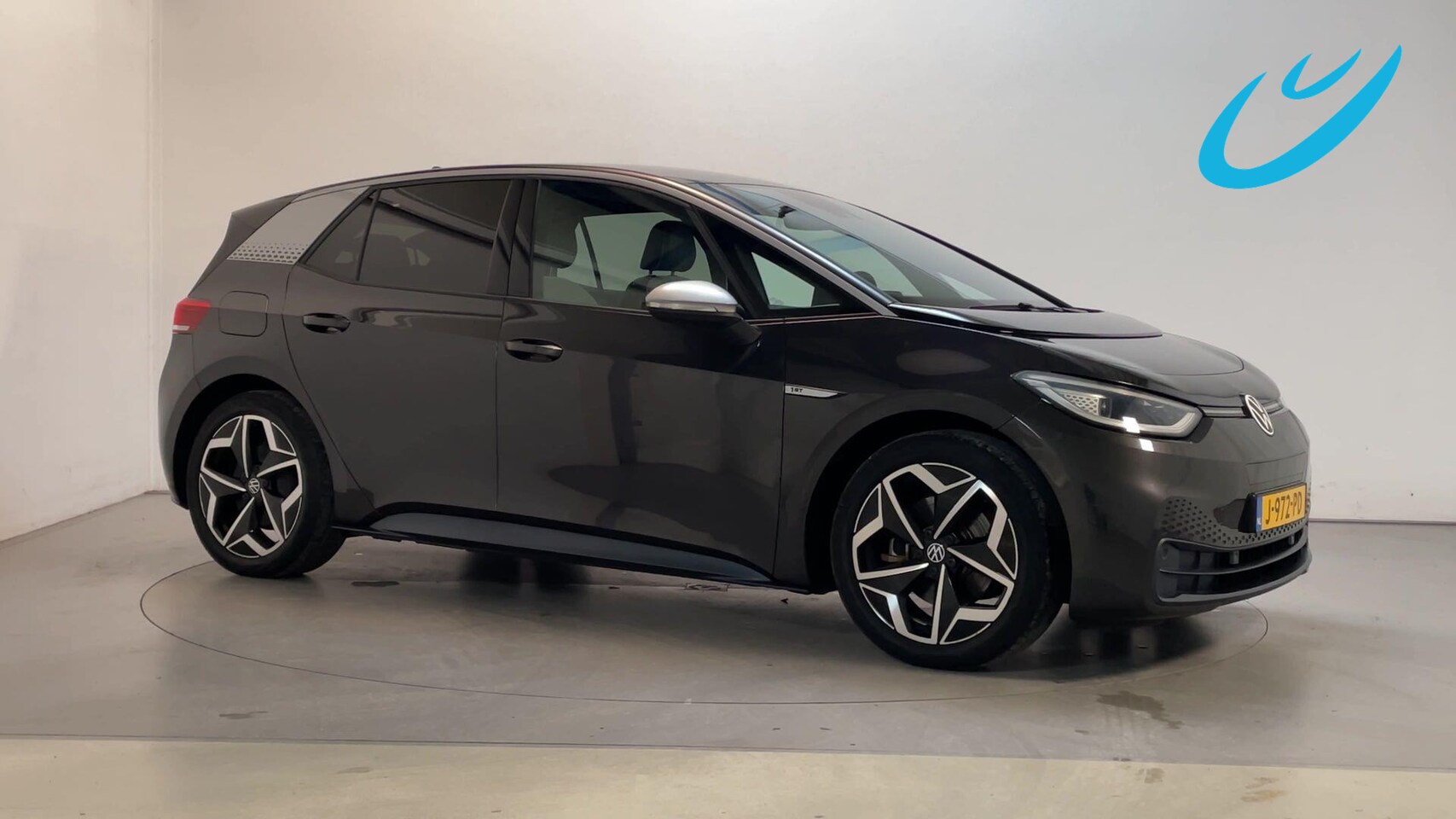 Volkswagen ID.3 - First Plus 58 kWh LED Stoelverwarming Navigatie Camera Sfeerverlichting - AutoWereld.nl