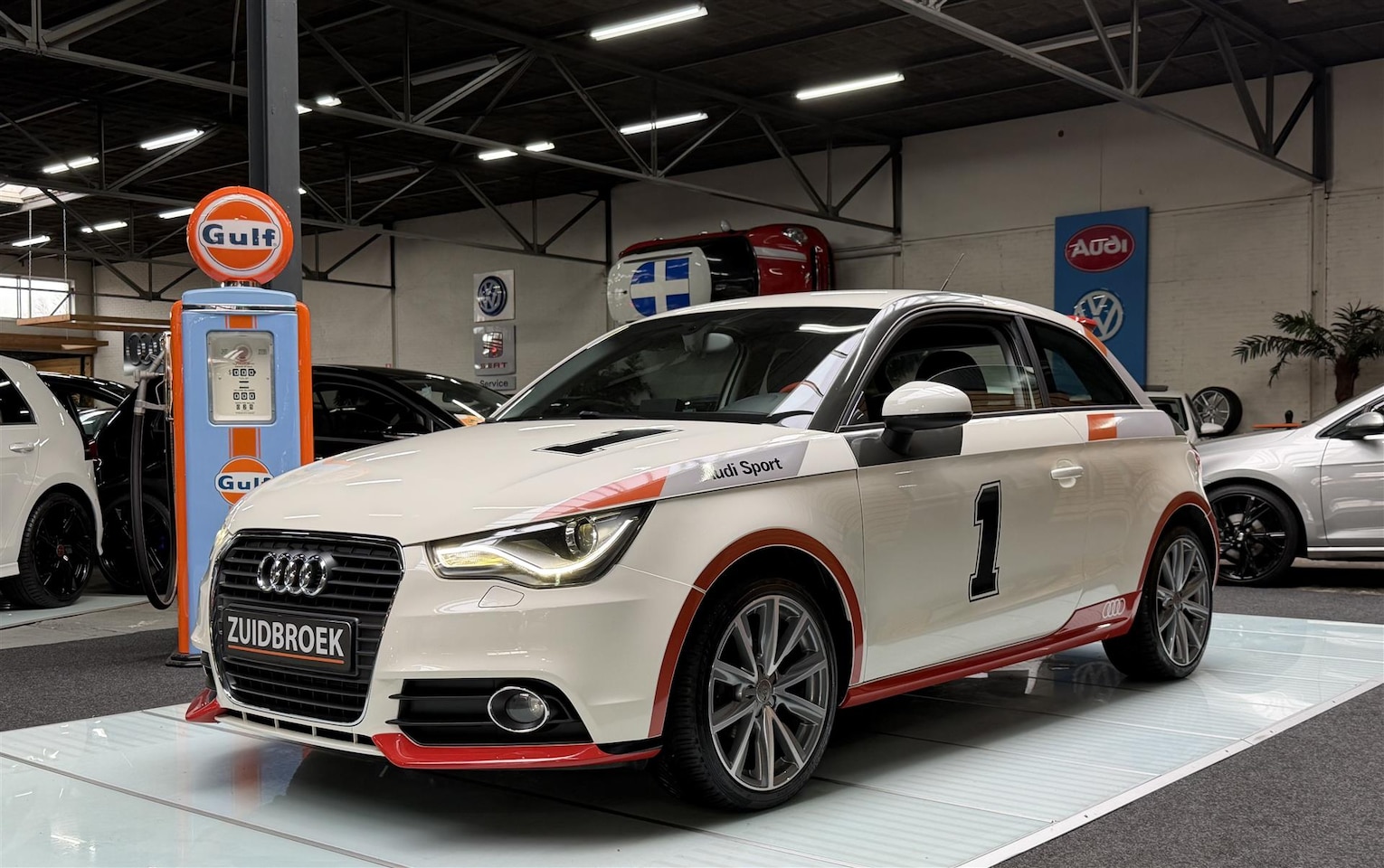 Audi A1 - 1.2 UNIEK!! Clima!! Navi!! trekhaak!! - AutoWereld.nl