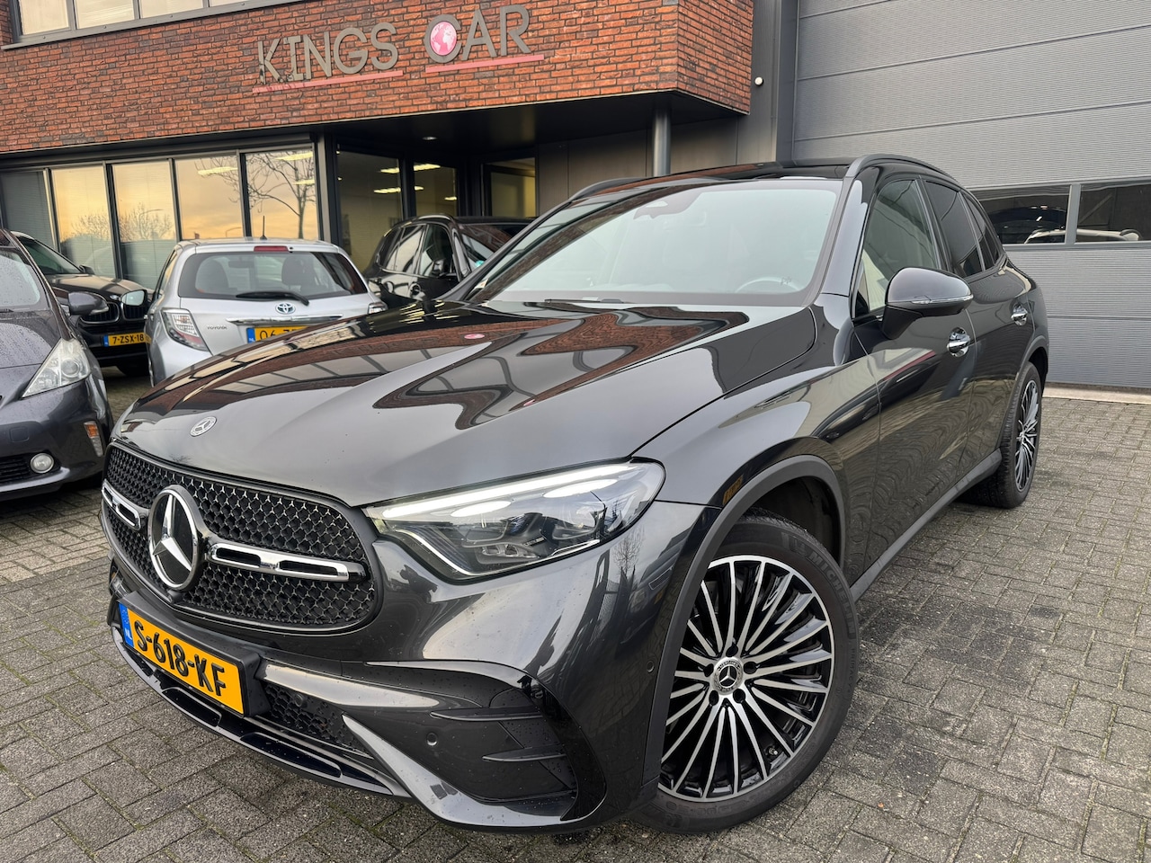Mercedes-Benz GLC-klasse - 200 4MATIC AMG PANO MEMORY 360 SFEER 1E EIGNR ORIG NL NAP VOL - AutoWereld.nl