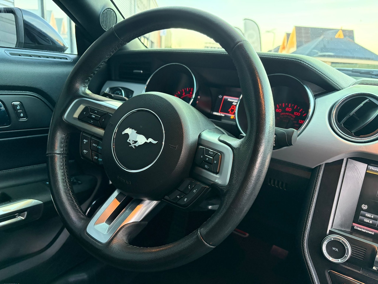 Ford Mustang Fastback - 2.3 EcoBoost MUSTANG Fastback GT-ROUSH UITVOERING 2.3 EcoBoost Stage 2