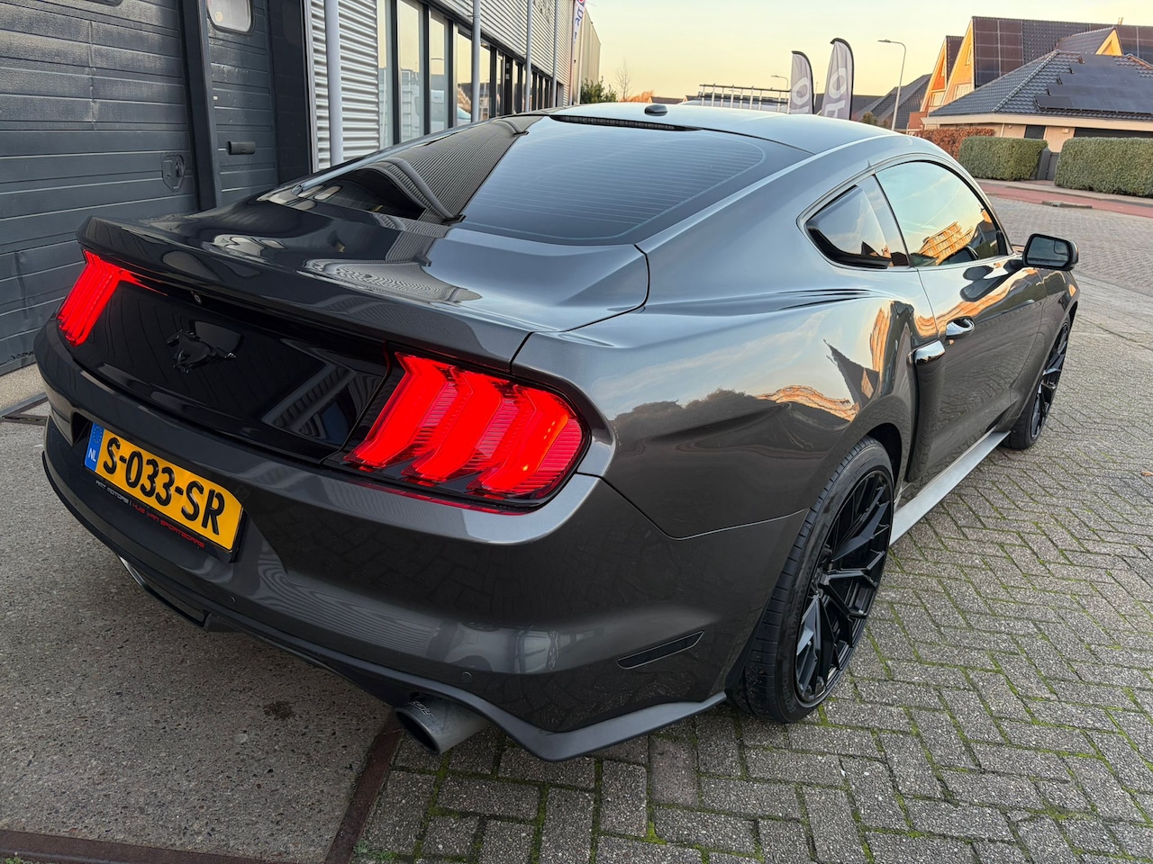 Ford Mustang Fastback - 2.3 EcoBoost MUSTANG Fastback GT-ROUSH UITVOERING 2.3 EcoBoost Stage 2
