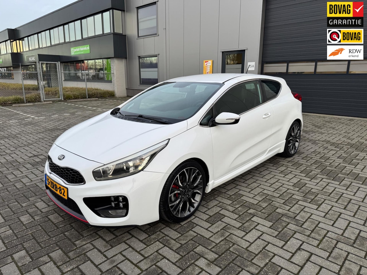 Kia Pro cee'd - 1.6 GT 1.6 GT - AutoWereld.nl