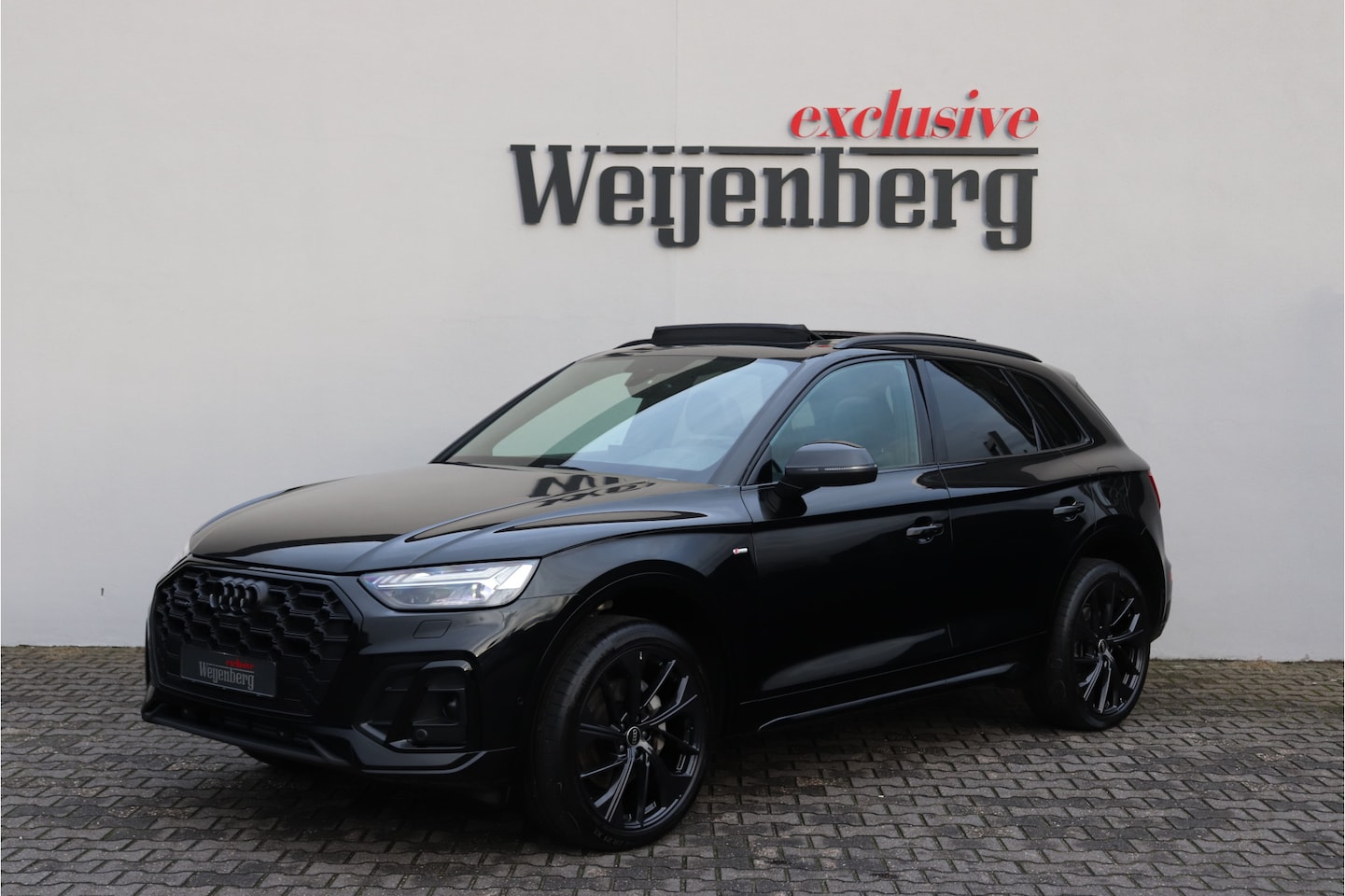 Audi Q5 - 50 TFSI e S-line Pano 360 Sfeerv. Blackopt. Matrix - AutoWereld.nl