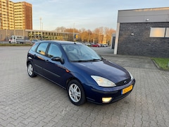 Ford Focus - 1.6-16V Collection
