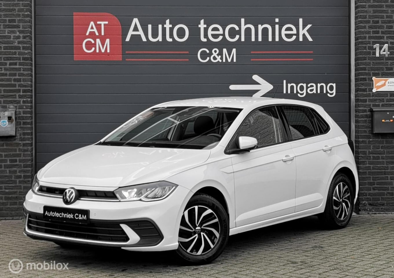 Volkswagen Polo - 1.0 TSI Life Business 95PK/DSG/ACC/NAVI/PDC/ - AutoWereld.nl
