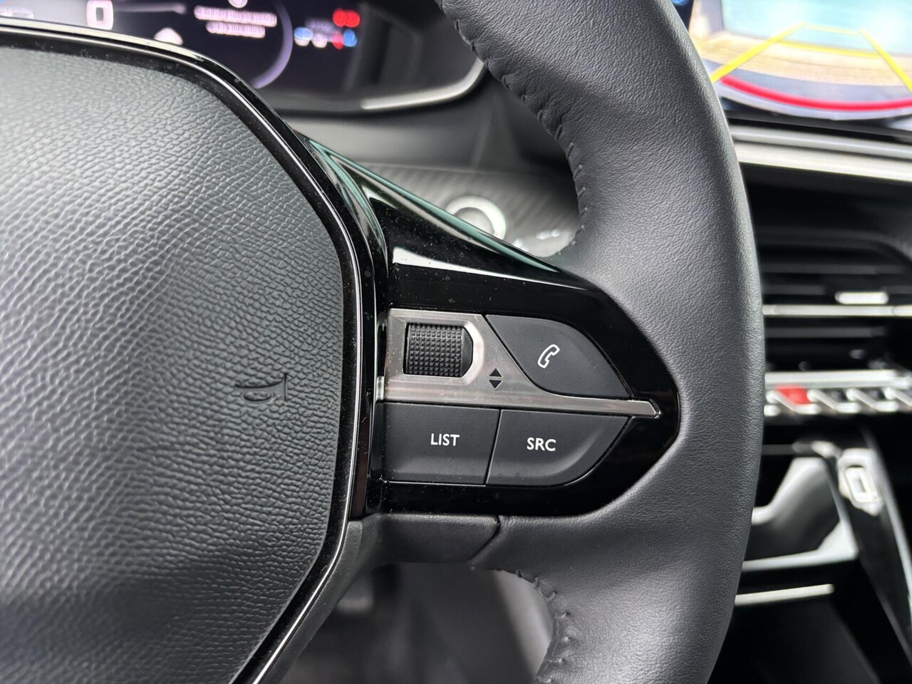 Peugeot 208 - 1.2 100 PK Allure AppleCarPlay/AndroidAuto/ 360 Graden Camera/ Adaptieve Cruise Control/ D