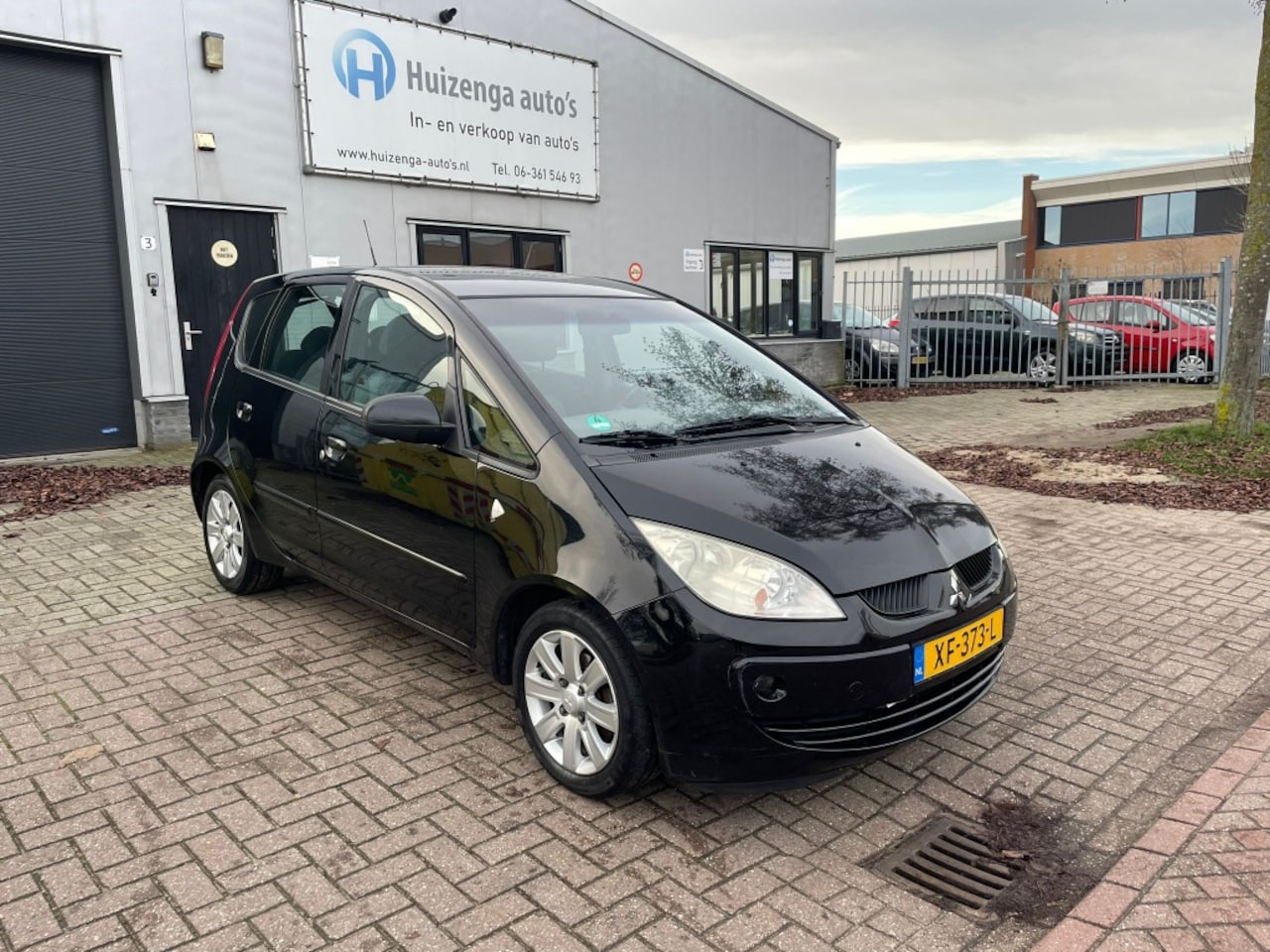Mitsubishi Colt - 1.3 Inform | 5DRS| AIRCO| Met APK! - AutoWereld.nl