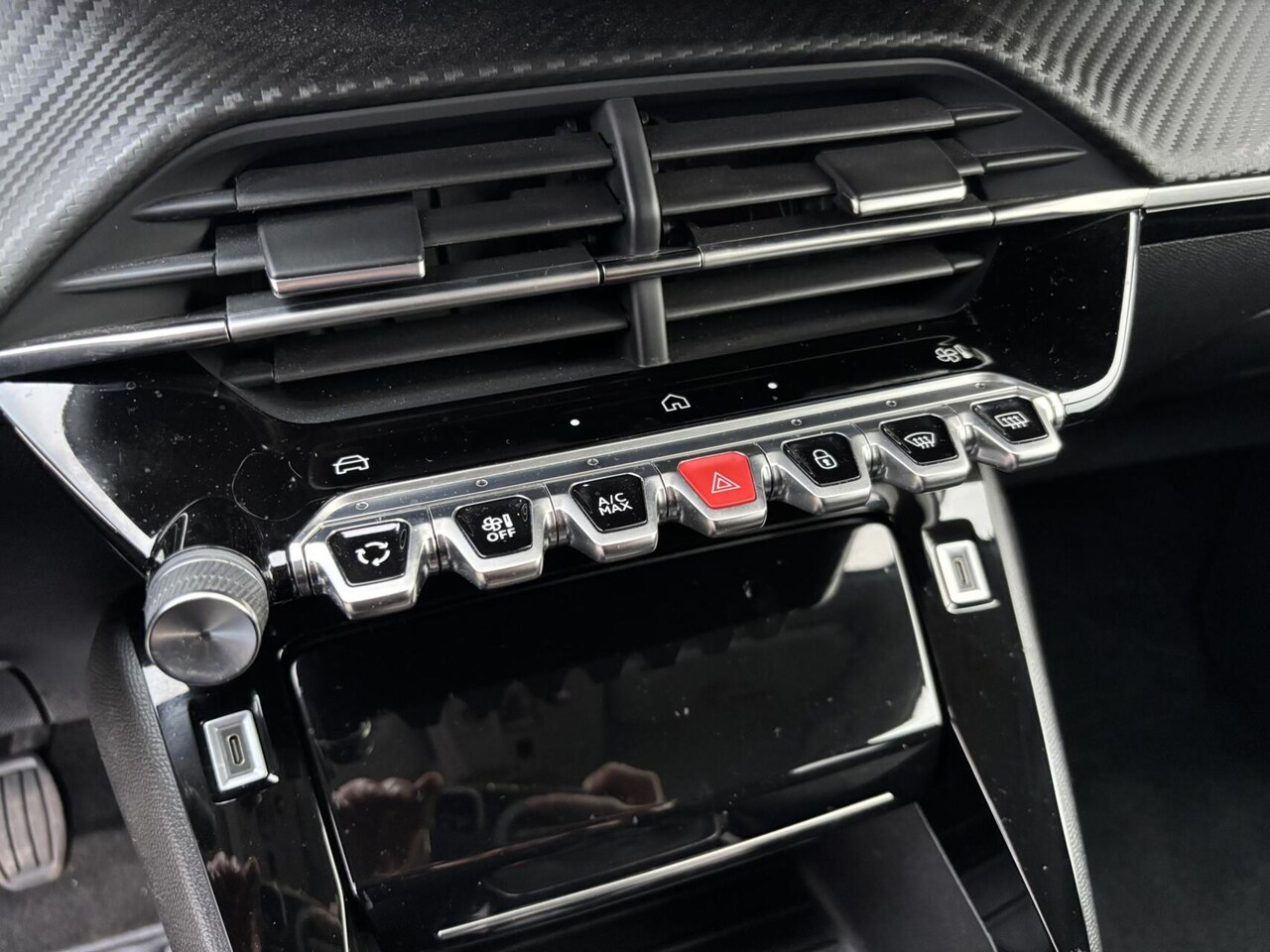 Peugeot 208 - 1.2 100 PK Allure AppleCarPlay/AndroidAuto/ 360 Graden Camera/ Adaptieve Cruise Control/ D