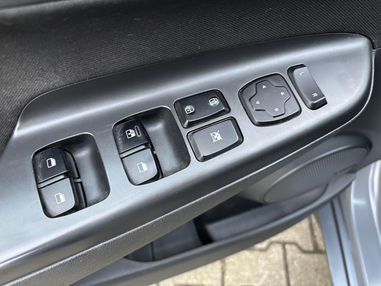 Hyundai Kona - 1.0 T-GDI Comfort Airco/ AppleCarPlay/AndroidAuto/ Voorstoelen Verwarmd!!