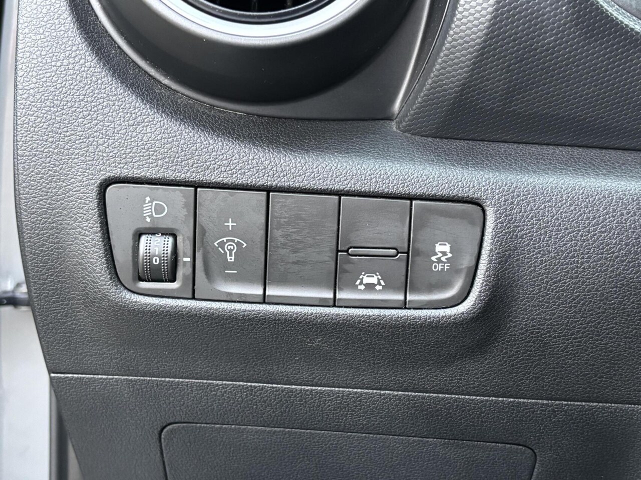 Hyundai Kona - 1.0 T-GDI Comfort Airco/ AppleCarPlay/AndroidAuto/ Voorstoelen Verwarmd!!