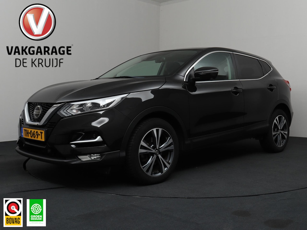 Nissan Qashqai - 1.2 N-Connecta | Trekhaak | 360° Camera | Navigatie! - AutoWereld.nl