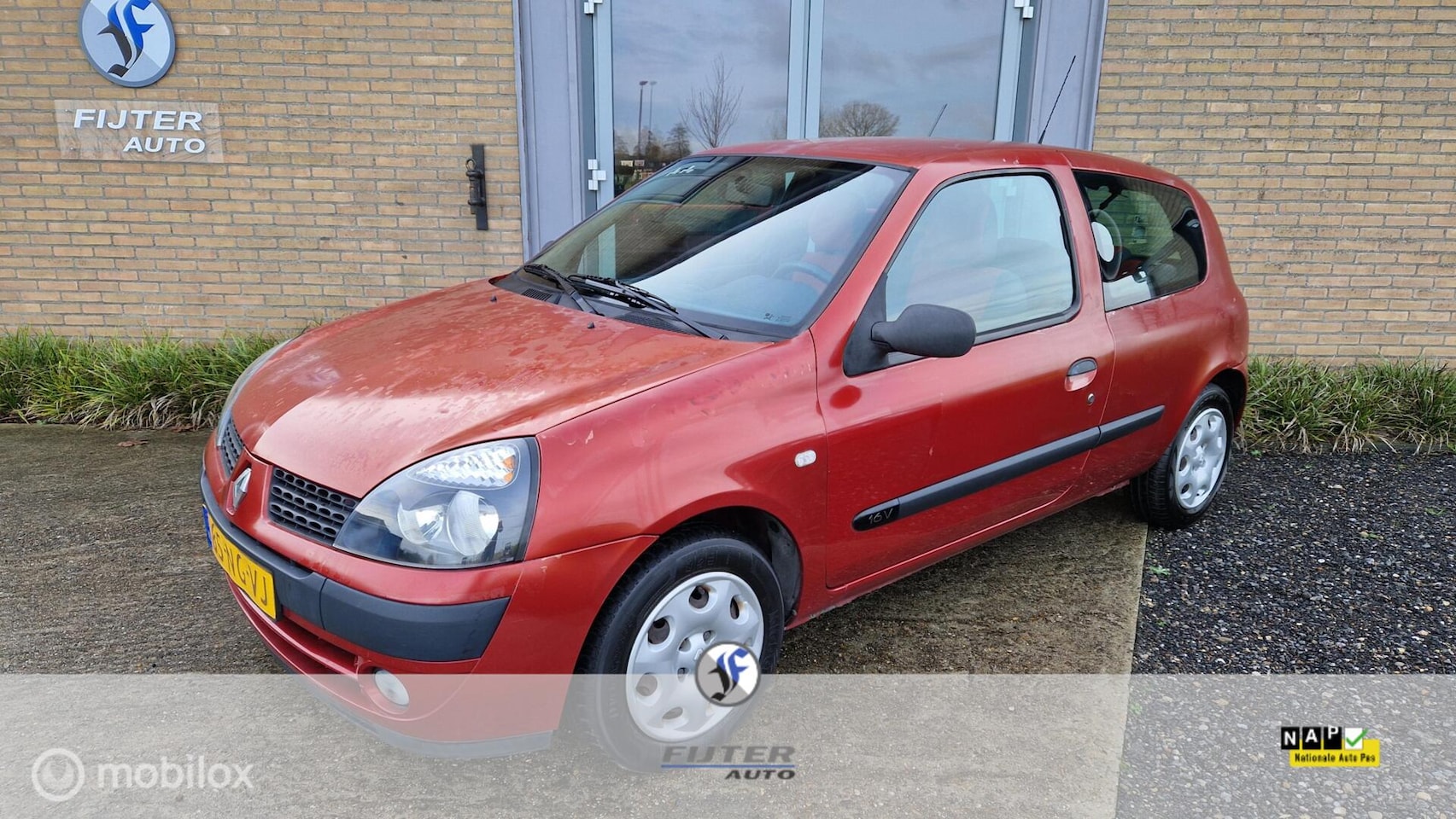 Renault Clio - 1.2-16V Authentique 1.2-16V Authentique - AutoWereld.nl