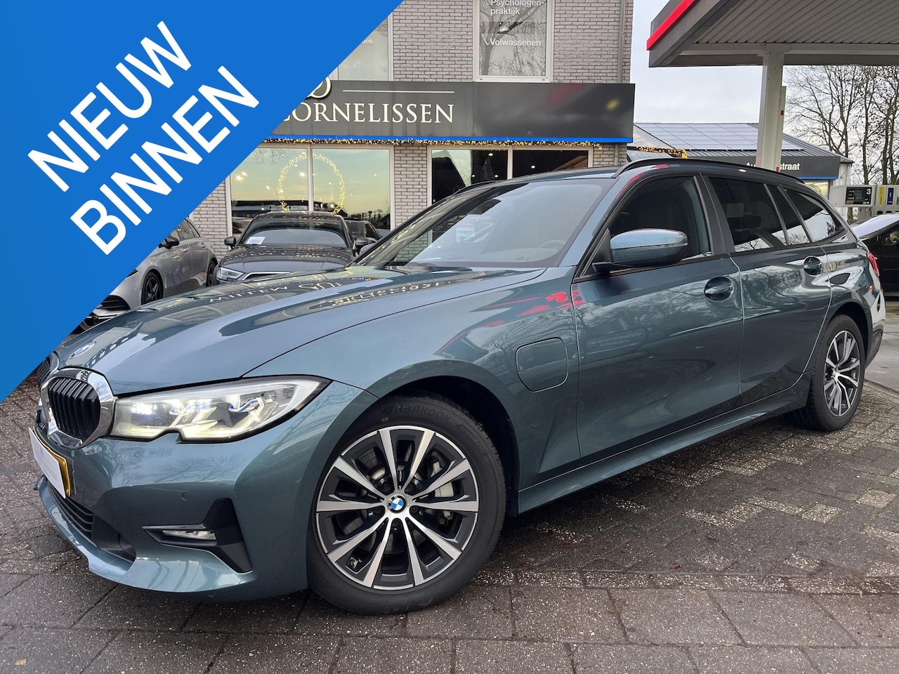 BMW 3-serie Touring - 330e xDrive High Executive Leder Trekhaak - AutoWereld.nl