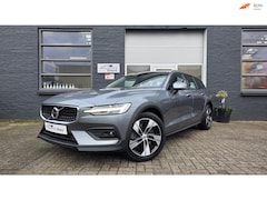 Volvo V60 Cross Country - B5 AWD Pro