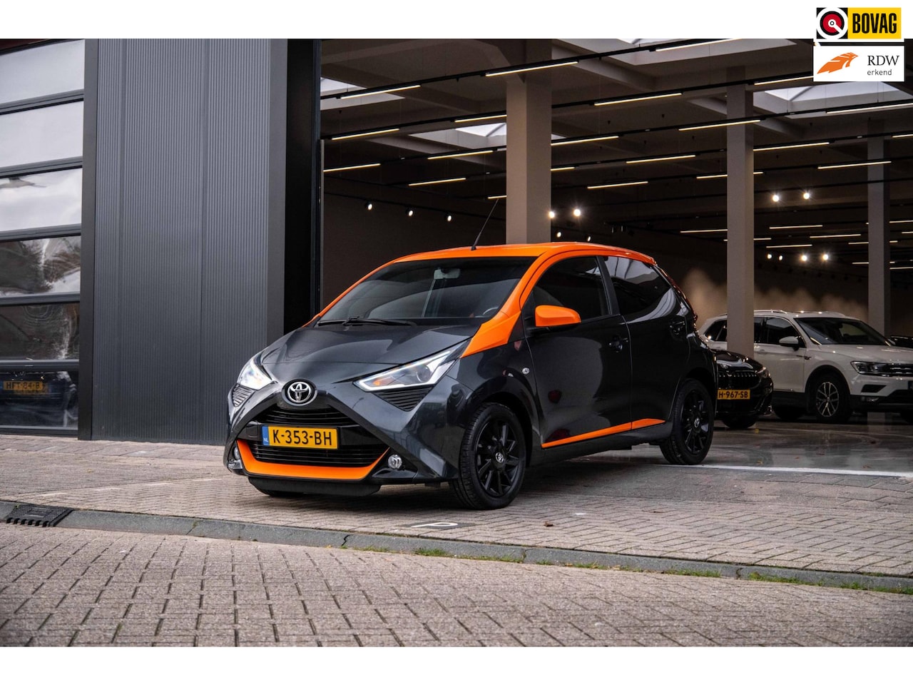 Toyota Aygo - 1.0 VVT-i x-JBL |Camera|Cruise Control| - AutoWereld.nl